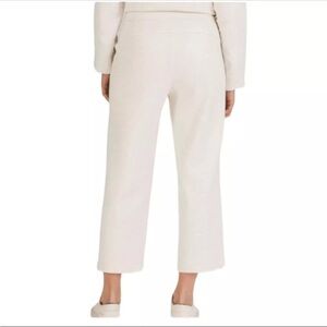 Lululemon ribbed straight leg crop pants